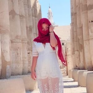 Meet your Posher, Mindy hien